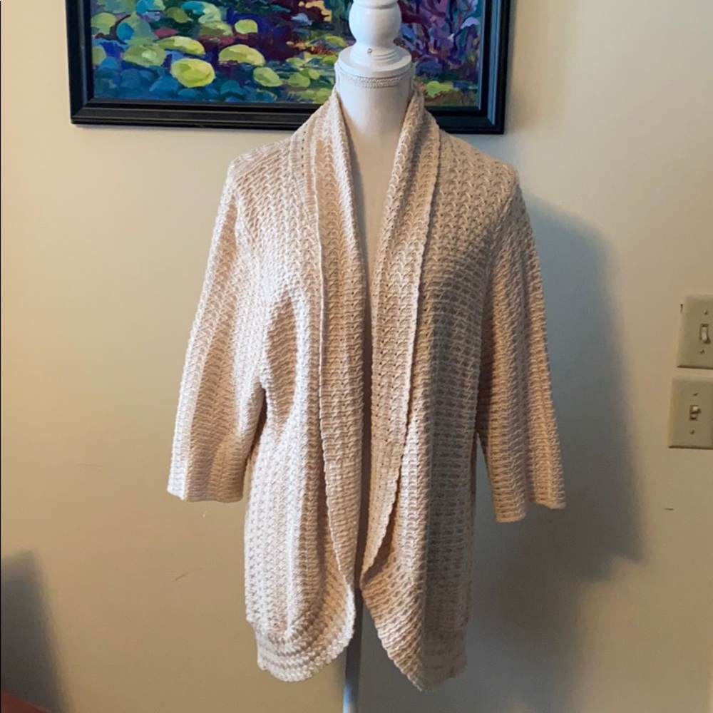Beautiful tan dress barn cardigan